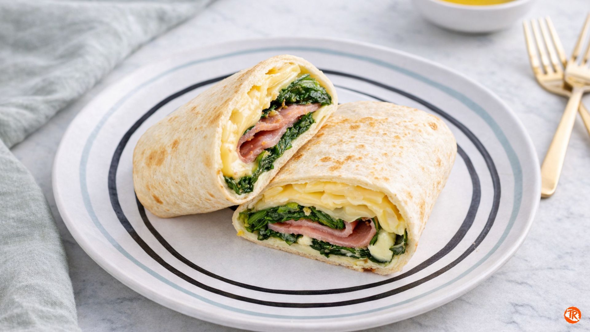 WRAP DE ESPINACAS, JAMÓN Y QUESO